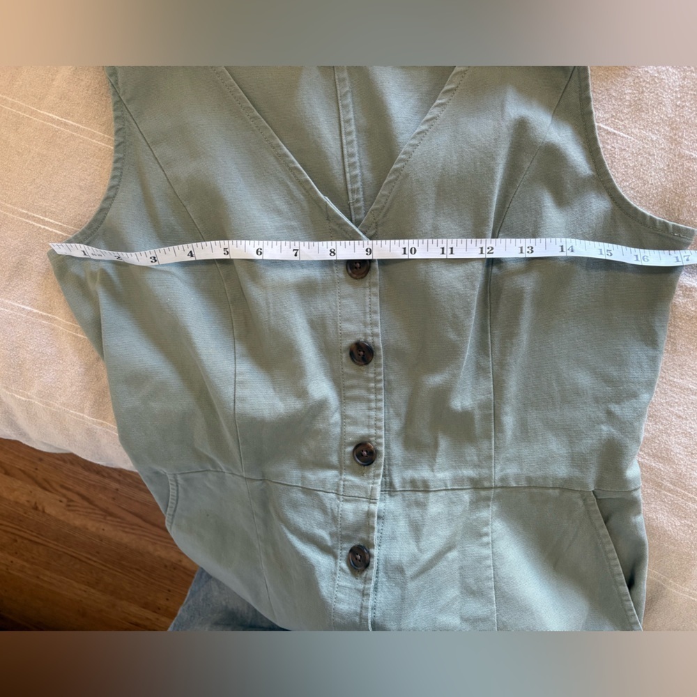 GAP | sage green Tencell button front jumpsuit size 6 - Picture 7 of 8